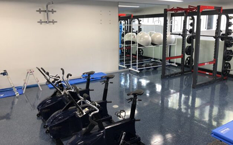 トレーニング室