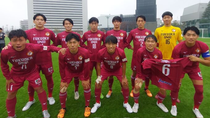 九州大学サッカー新人戦準決勝